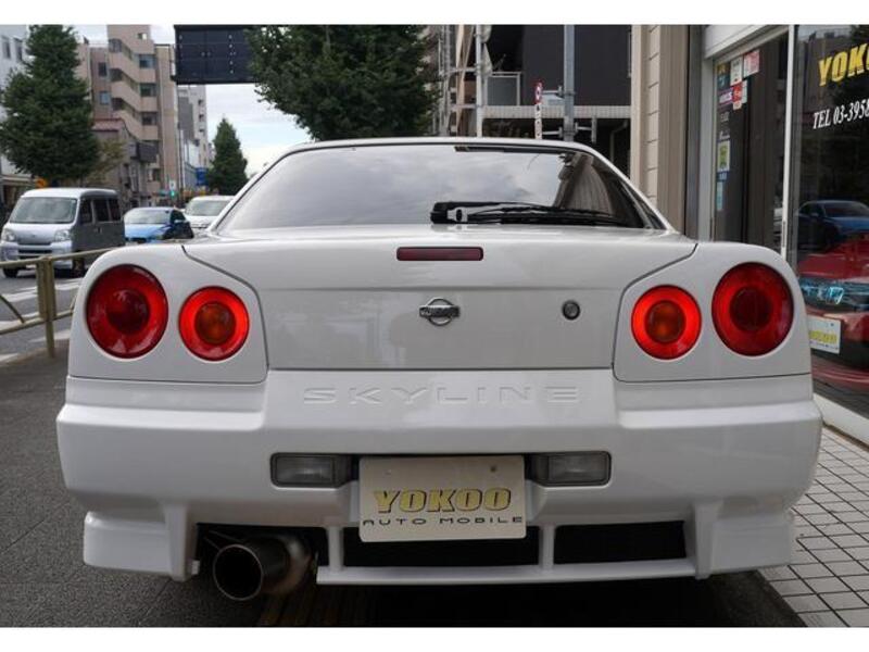 SKYLINE