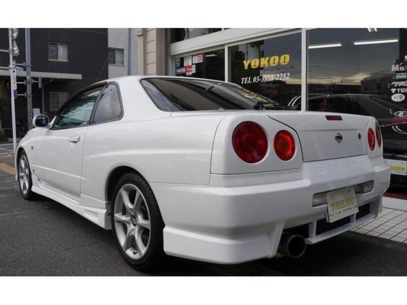 SKYLINE