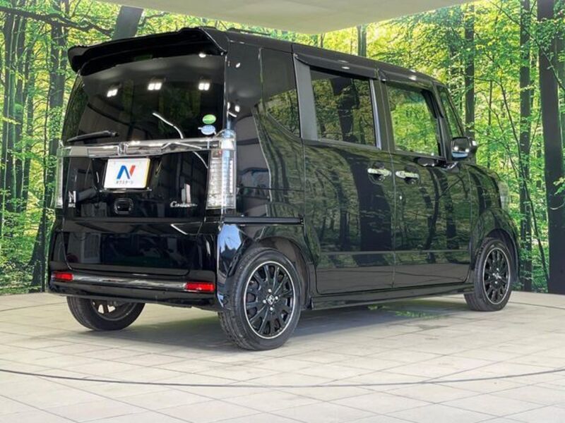 N BOX CUSTOM