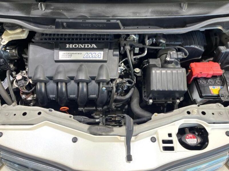 FIT HYBRID