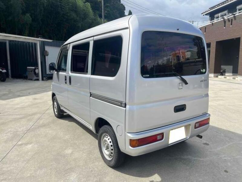 ACTY VAN