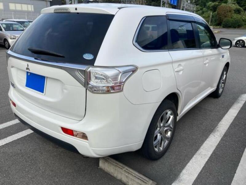 OUTLANDER PHEV