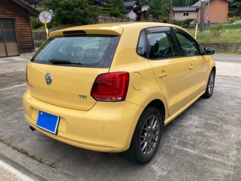 POLO