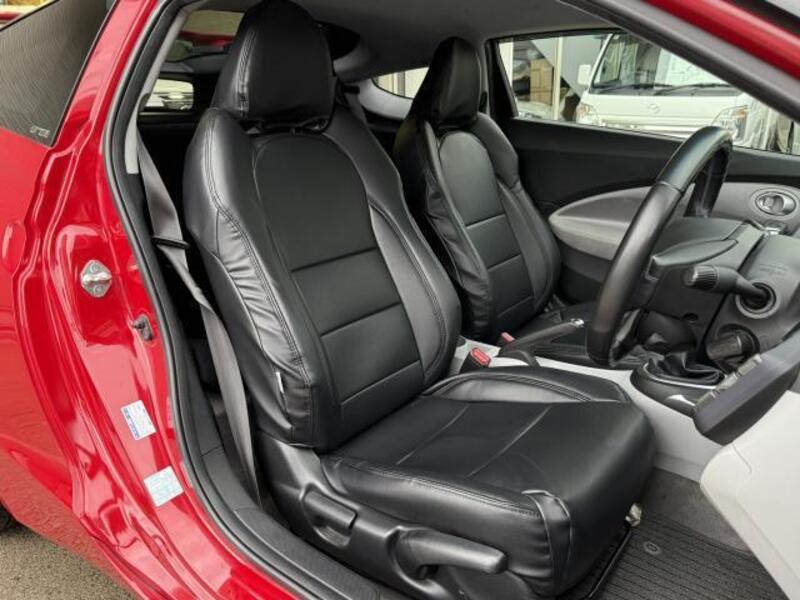 CR-Z