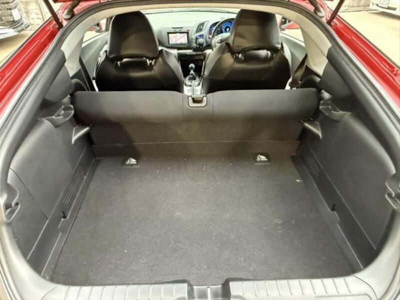 CR-Z