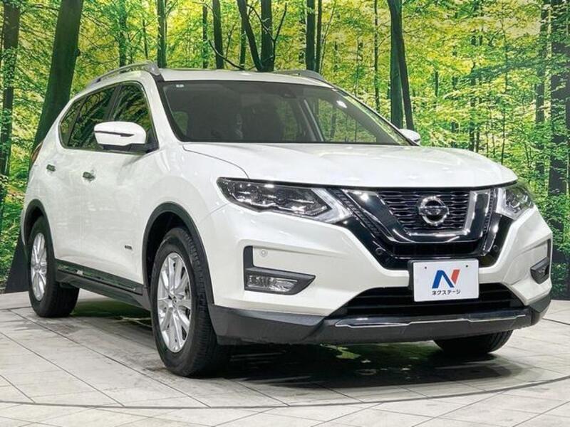 X-TRAIL