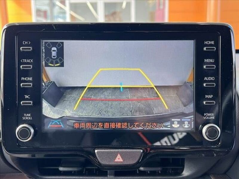YARIS CROSS