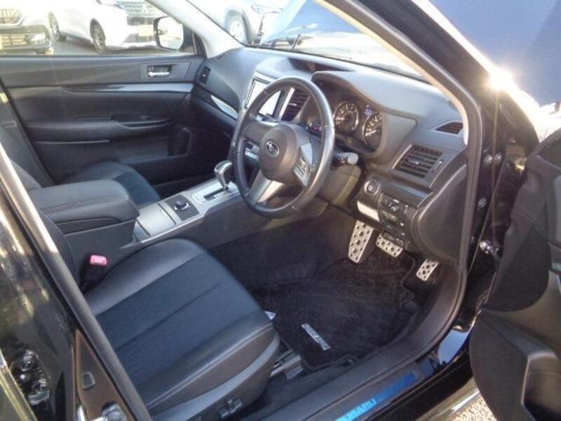 LEGACY B4