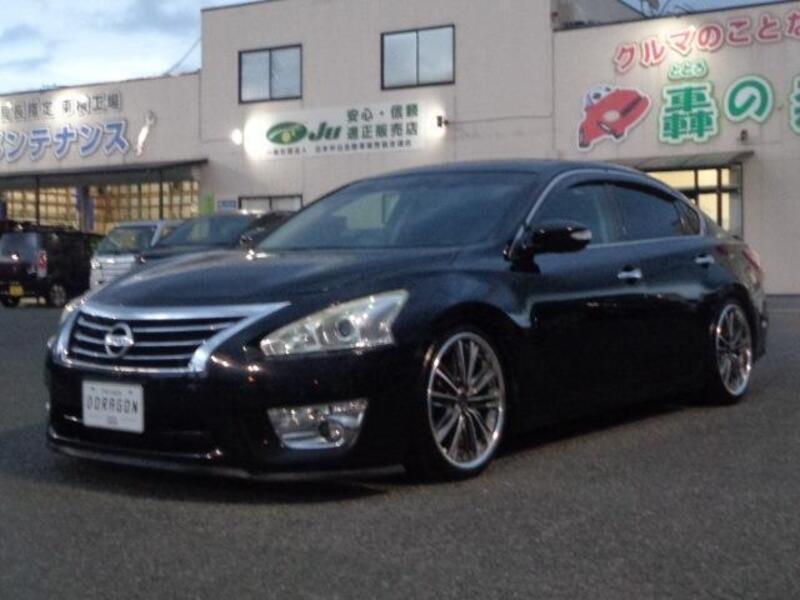 NISSAN TEANA