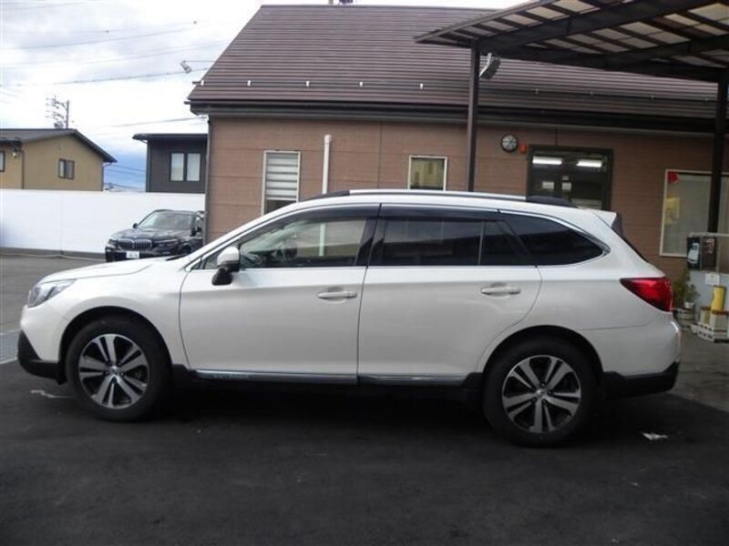 LEGACY OUTBACK