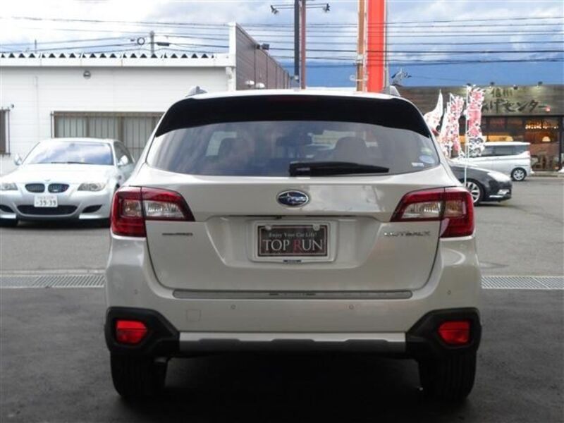 LEGACY OUTBACK