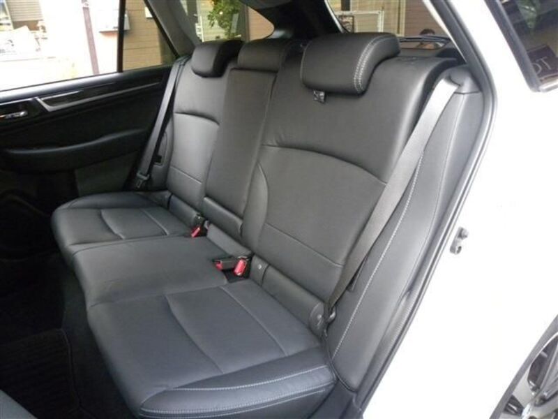 LEGACY OUTBACK