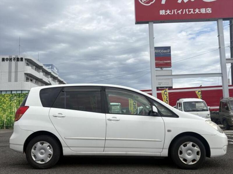 COROLLA SPACIO