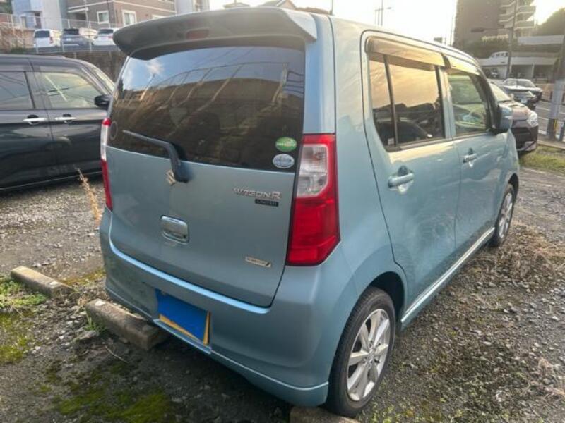 WAGON R