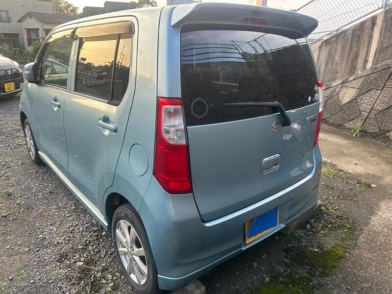 WAGON R