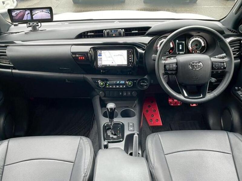 HILUX