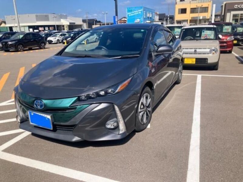 PRIUS PHV
