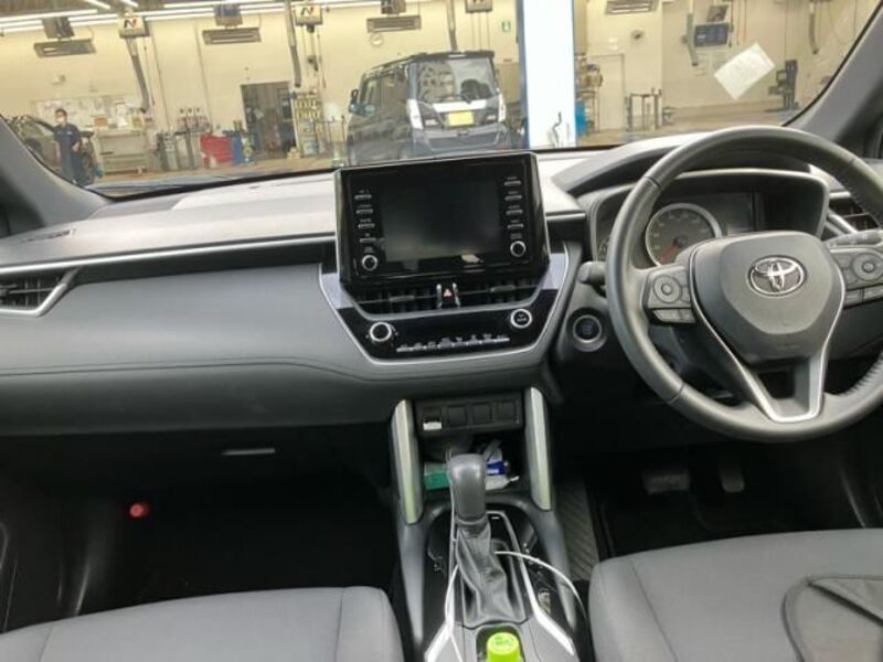 COROLLA CROSS