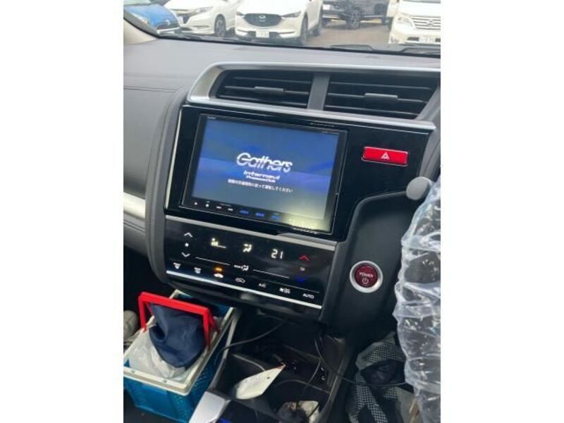 FIT HYBRID