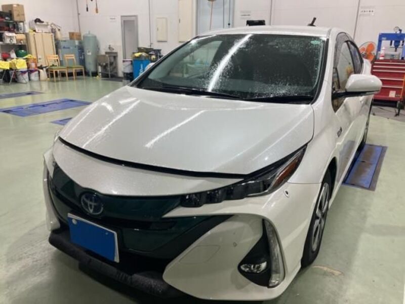 PRIUS PHV