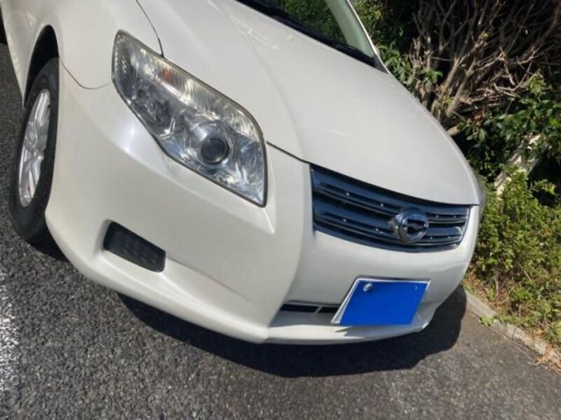 COROLLA AXIO
