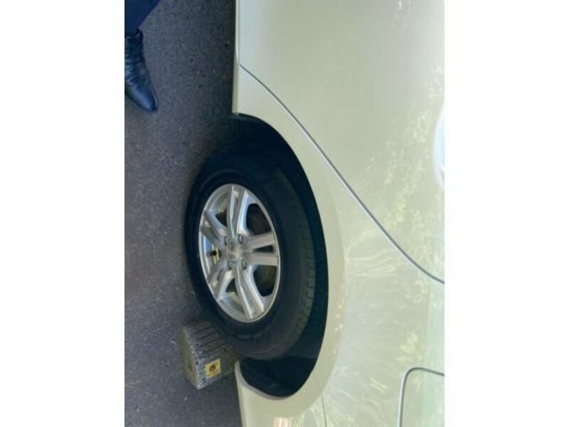 COROLLA AXIO