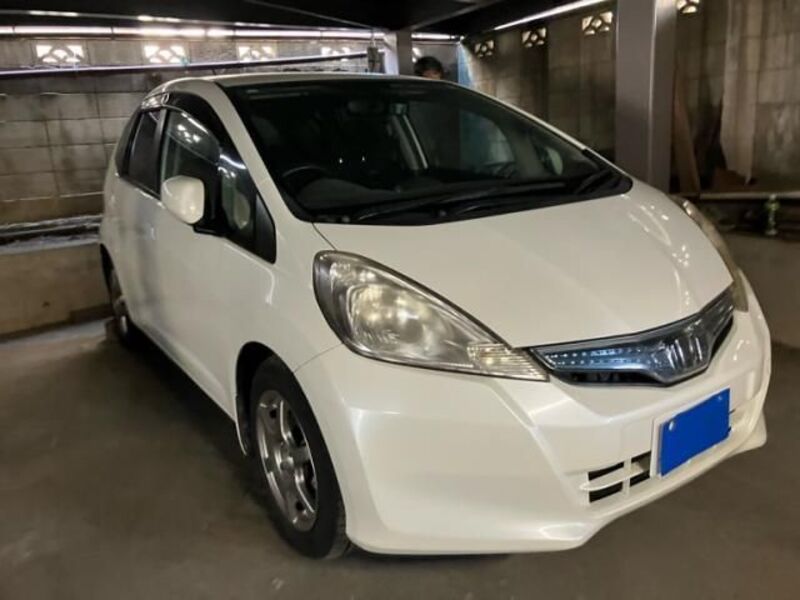 FIT HYBRID