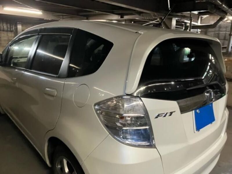 FIT HYBRID