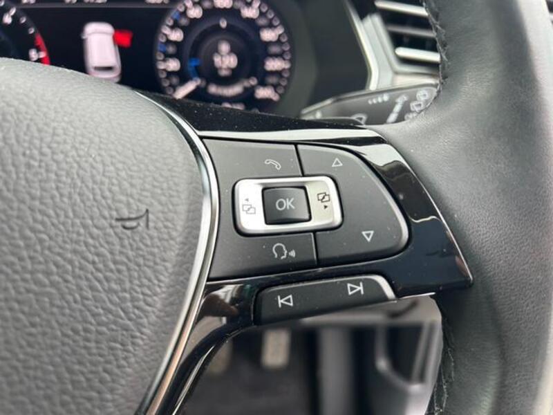 PASSAT VARIANT