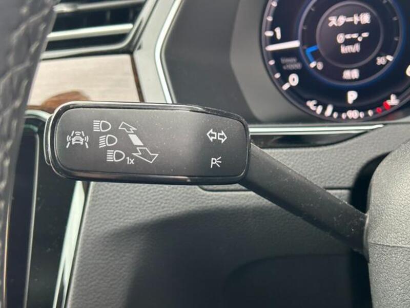PASSAT VARIANT