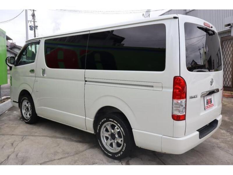 HIACE VAN