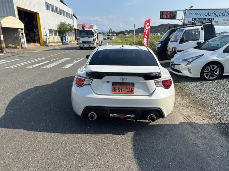 86