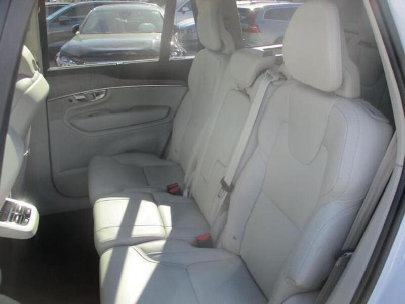 XC90