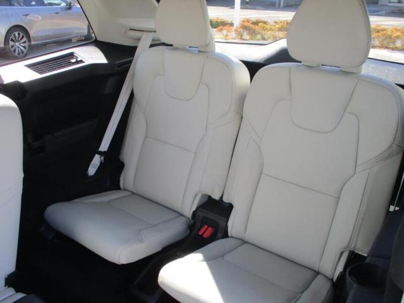 XC90
