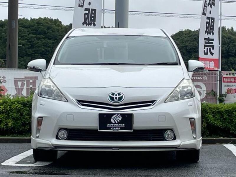 PRIUS ALPHA