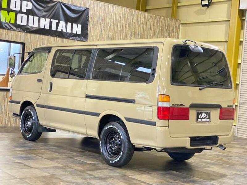 HIACE VAN