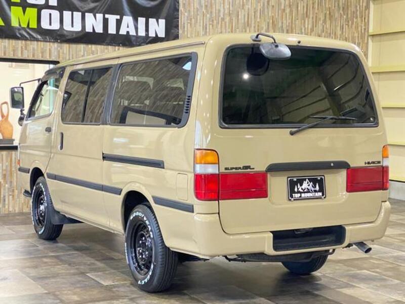 HIACE VAN