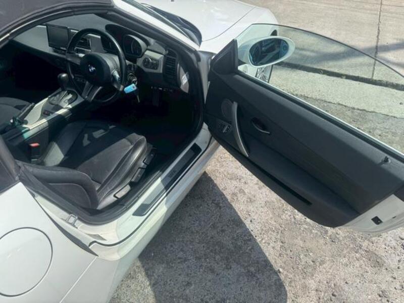 Z4