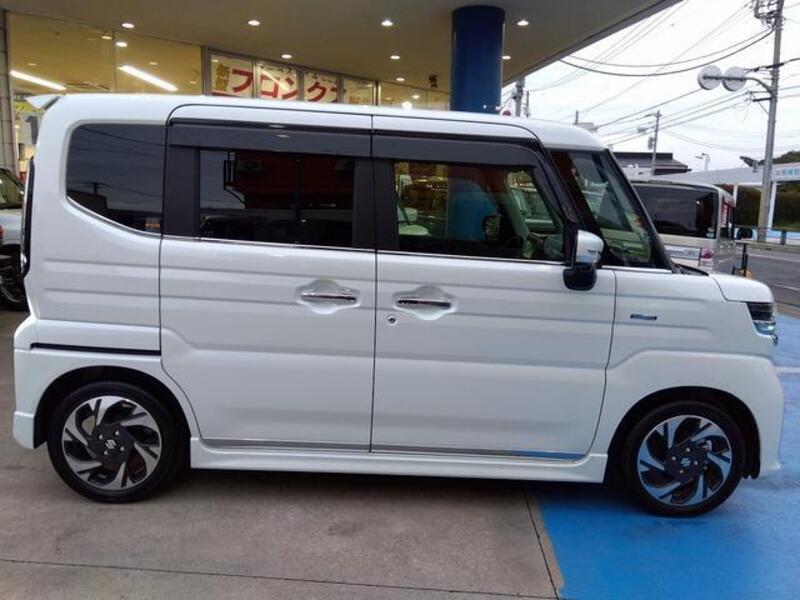 SPACIA CUSTOM