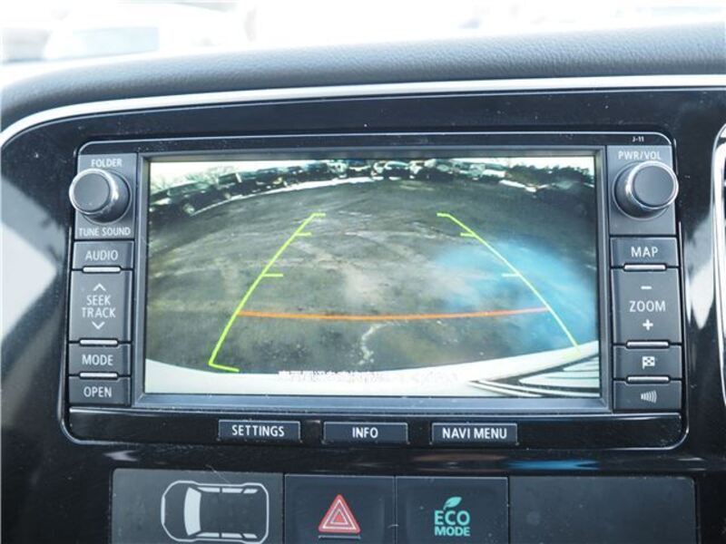 OUTLANDER PHEV