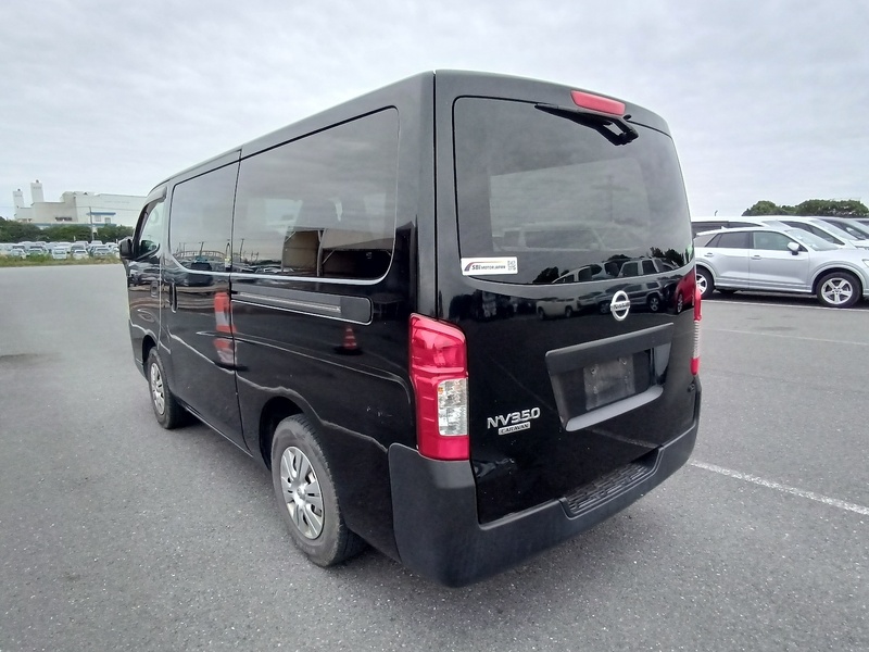 NV350 CARAVAN