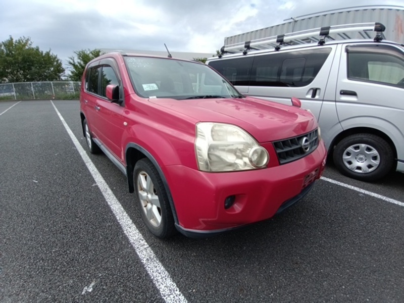 X-TRAIL