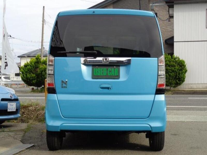 N BOX