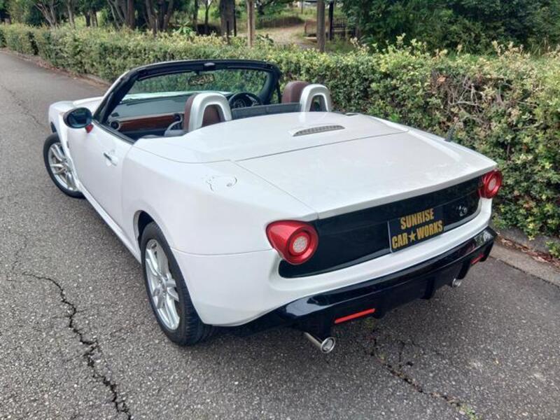 ROADSTER