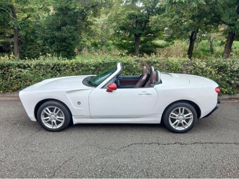 ROADSTER