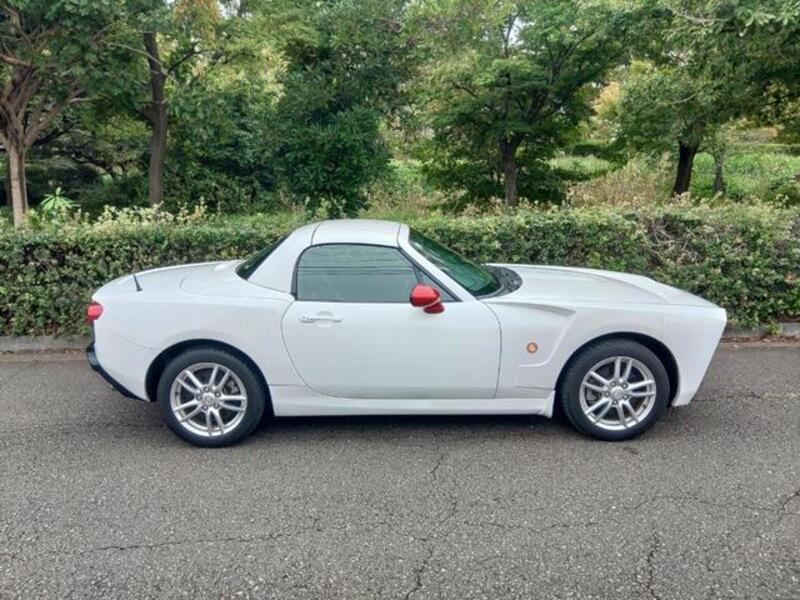 ROADSTER