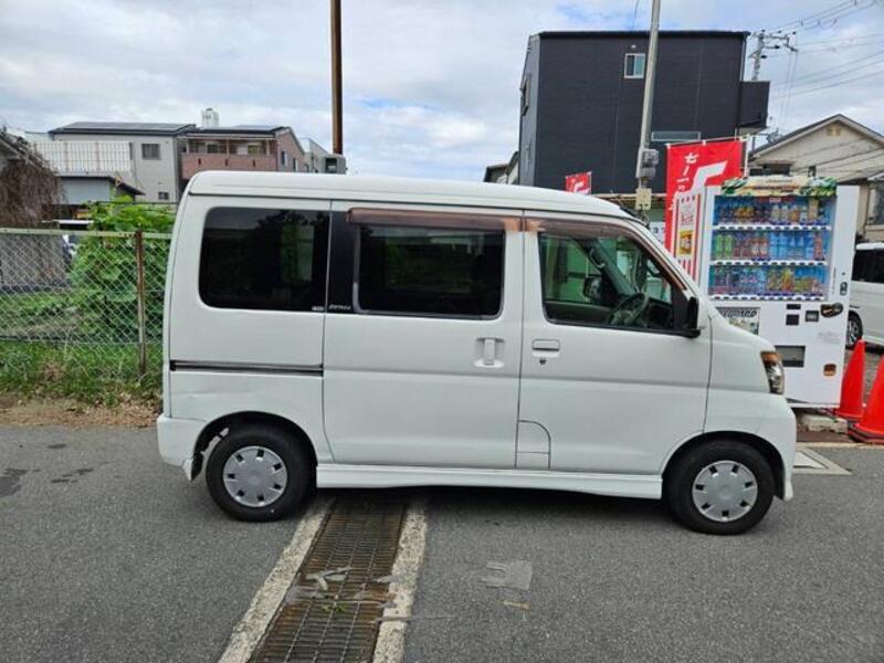 ATRAI WAGON