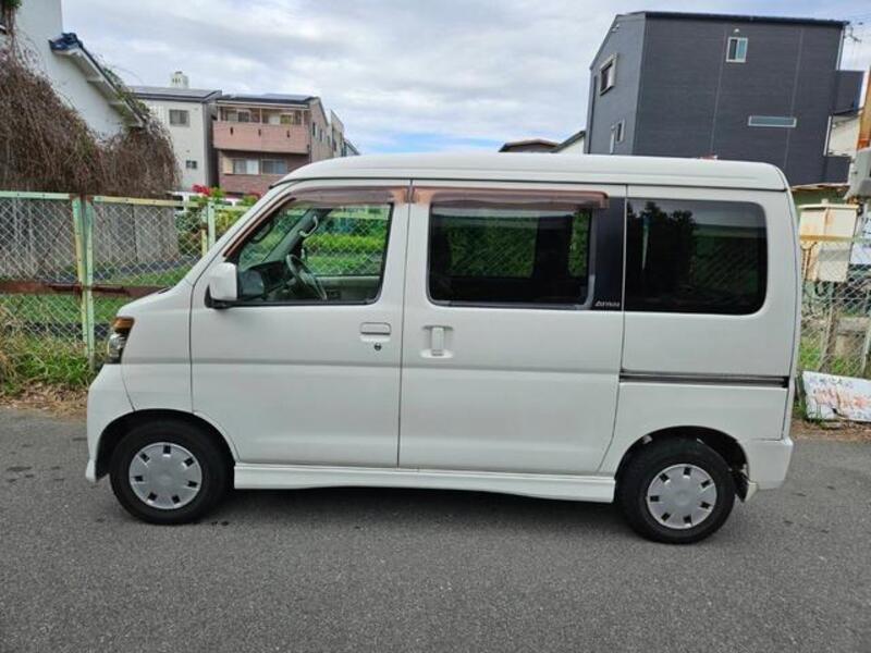 ATRAI WAGON