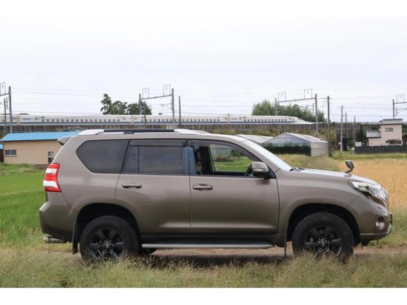 LAND CRUISER PRADO
