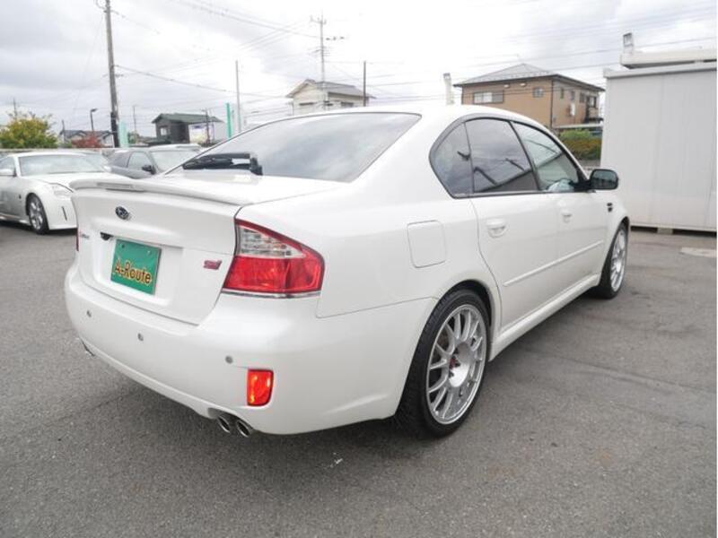 LEGACY B4